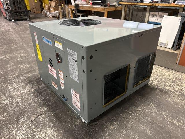 2 Ton Single-Stage Convertible Natural Gas/Electric Packaged Unit, 13.4 SEER2, 208-230/60/1, R410A