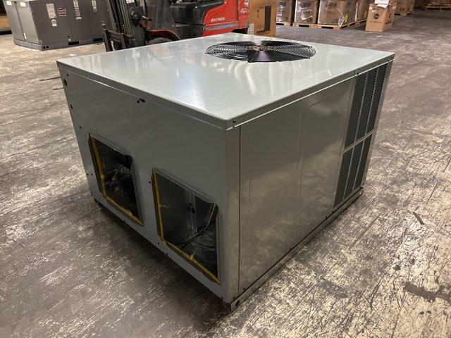 2 Ton Single-Stage Convertible Natural Gas/Electric Packaged Unit, 13.4 SEER2, 208-230/60/1, R410A