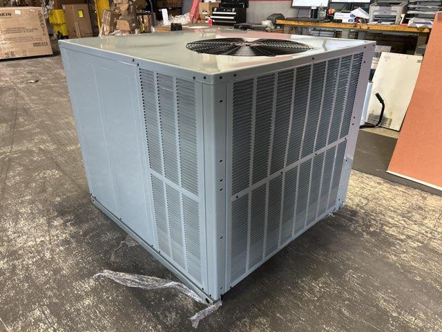 5 Ton Two-Stage Convertible Natural Gas/Electric Packaged Unit, 13.4 SEER2, 208-230/60/1, R410A