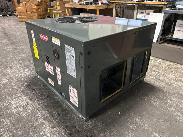 2 Ton Two-Stage Convertible Natural Gas/Electric Packaged Unit, 15.2 SEER2, 208-230/60/1, R410A