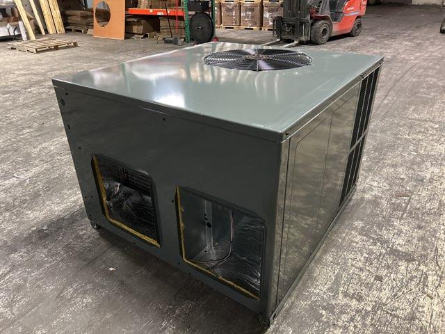 2 Ton Two-Stage Convertible Natural Gas/Electric Packaged Unit, 15.2 SEER2, 208-230/60/1, R410A