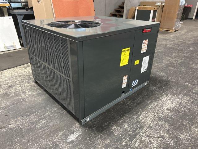 2 Ton Single-Stage Convertible Packaged Heat Pump Unit, 13.4 SEER2, 208-230/60/1, R410A