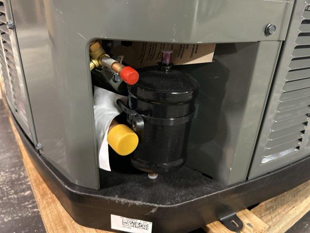 5 Ton Variable Speed Split-System Communicating Air Conditioner 208-230/60/1 R410A 17 SEER