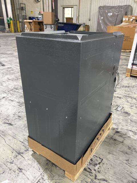 40,000 BTU Low NOx 2-Stg Up/Horz ECM Var Spd Comm Compatible Gas Furnace 96% 115/60/1 CFM: 1200