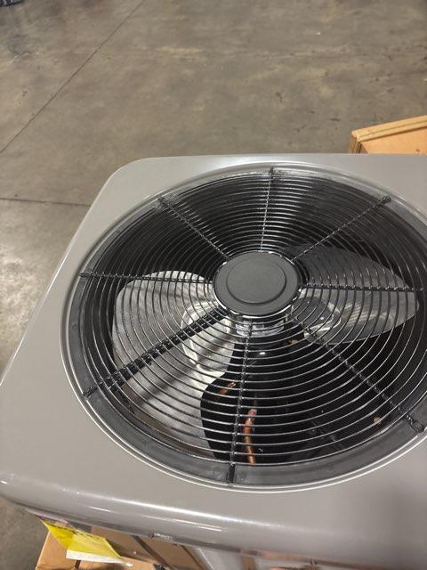 2.5 Ton Single-Stage Split-System Air Conditioner 208-230/60/1 R410A 14.3 SEER2