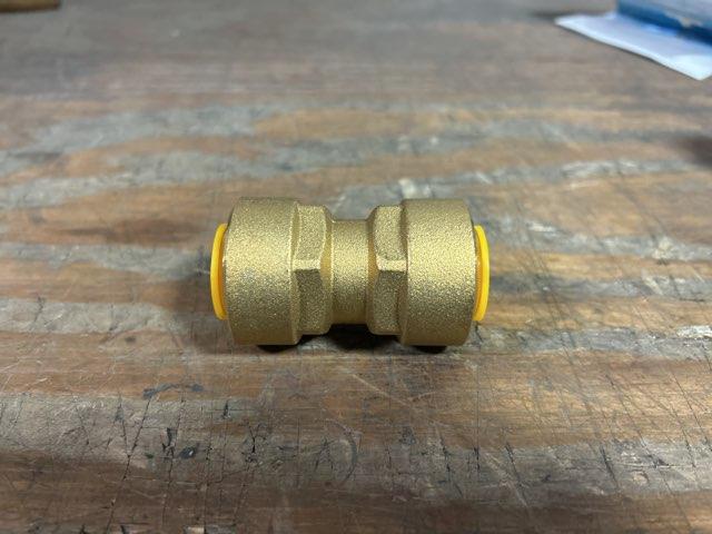 7/8" Brass Union Quick Connect Refrigerant Fitting