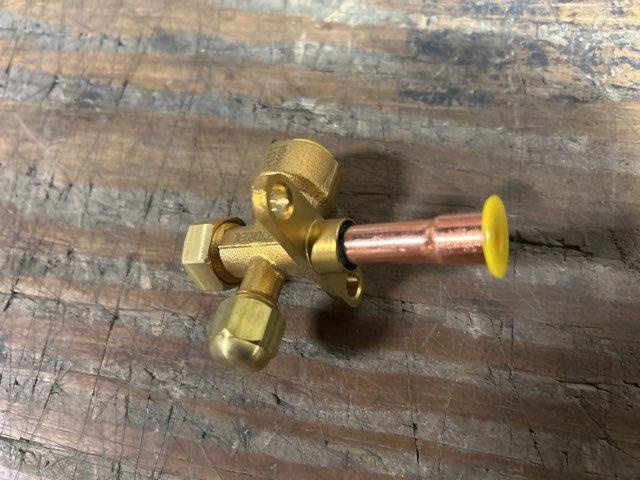 3/8" Brass Service Valve Quick Connect Refrigerant Fitting