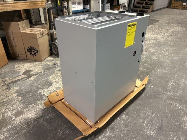 44,000 BTU Two-Stage Upflow/Horizontal ECM Variable Speed Gas Furnace 95% AFUE 120/60/1 CFM: 1370