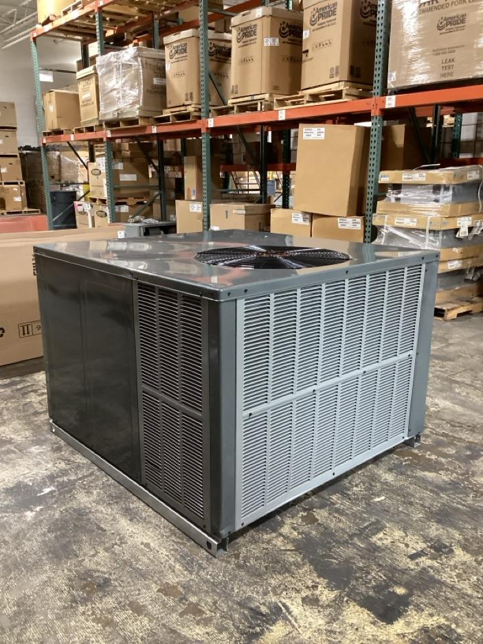 2.5 Ton Single-Stage Convertible Packaged Heat Pump Unit, 13.4 SEER2, 208-230/60/1, R410A
