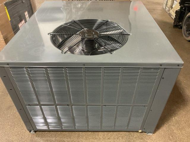 2 Ton Single-Stage Convertible Natural Gas/Electric Packaged Unit, 13.4 SEER2, 208-230/60/1, R410A