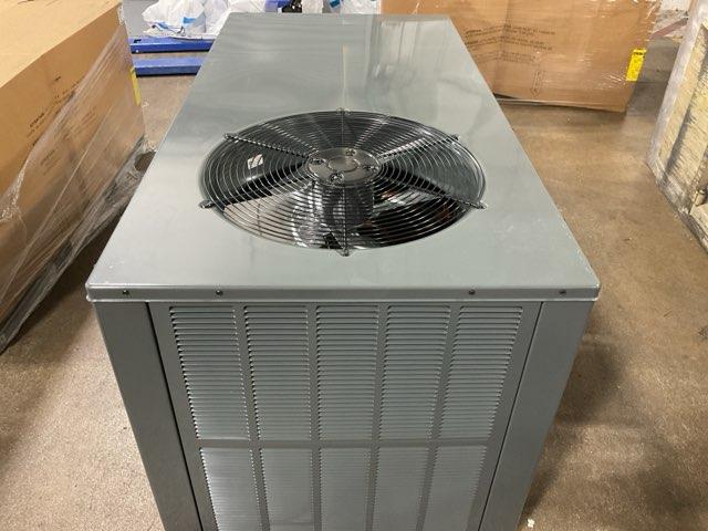 3.5 Ton Single-Stage Horizontal Packaged Heat Pump Unit, 13.4 SEER2, 208-230/60/1, R410A