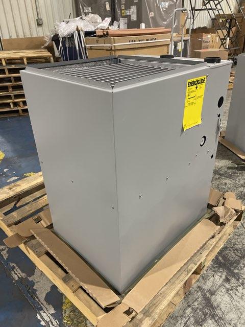 110,000 BTU Two-Stage Upflow/Horizontal ECM Variable Speed Gas Furnace 96% AFUE 120/60/1 CFM: 1955