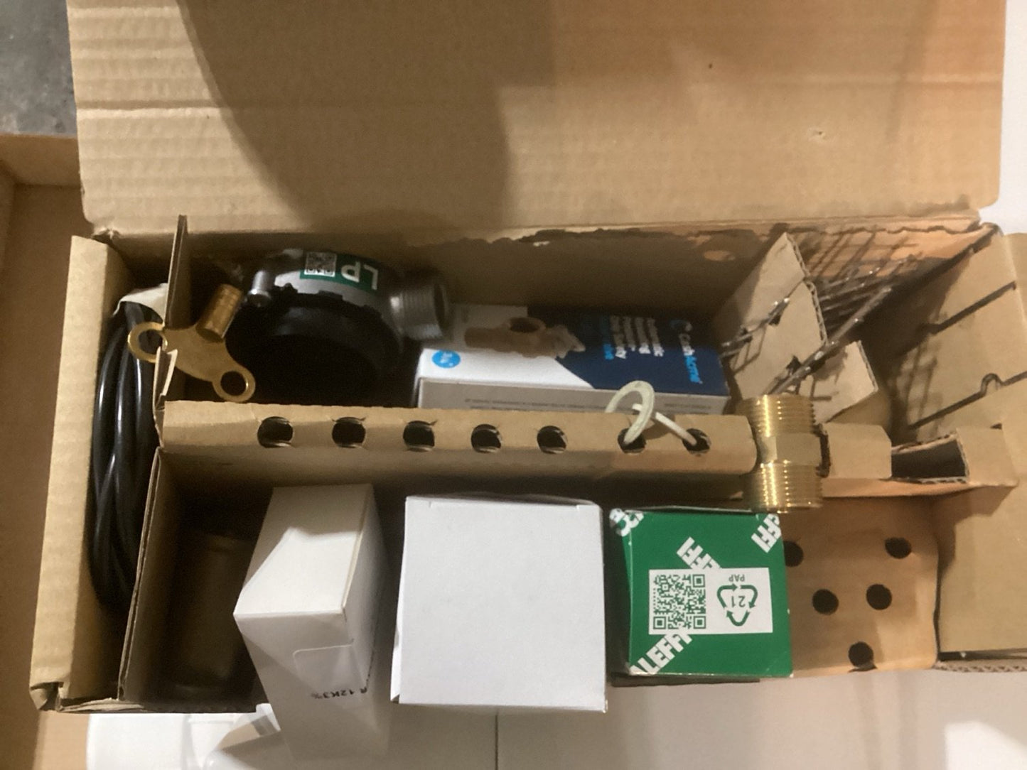 199,000 BTU Condensing Natural Gas Hot Water Boiler 95% AFUE, 120/60/1