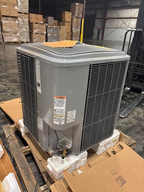 2 Ton Two-Stage Split-System Communicating Air Conditioner 208-230/60/1 R410A 17 SEER