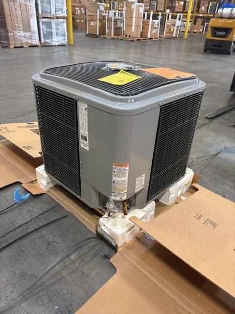 1.5 Ton Single-Stage Split-System Communicating Air Conditioner 208-230/60/1 R410A 16 SEER
