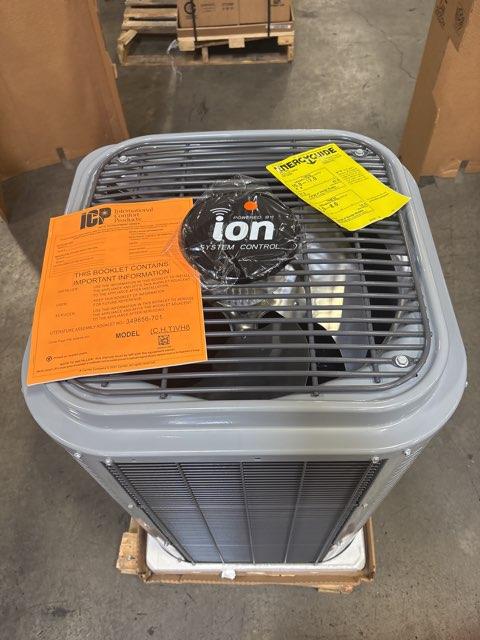 3 Ton Variable Speed Split-System Communicating Compatible Heat Pump 208-230/60/1 R410A 18 SEER