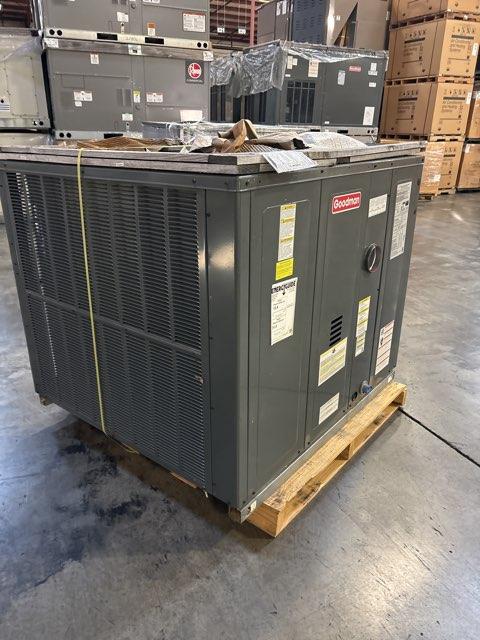 4 Ton Single-Stage Convertible Natural Gas/Electric Packaged Unit, 13.4 SEER2, 208-230/60/1, R410A