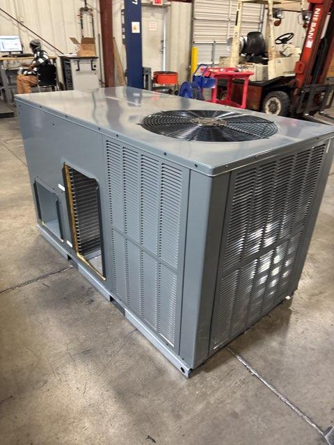 5 Ton Two-Stage Horizontal Packaged Heat Pump Unit, 15.2 SEER2, 208-230/60/1, R410A