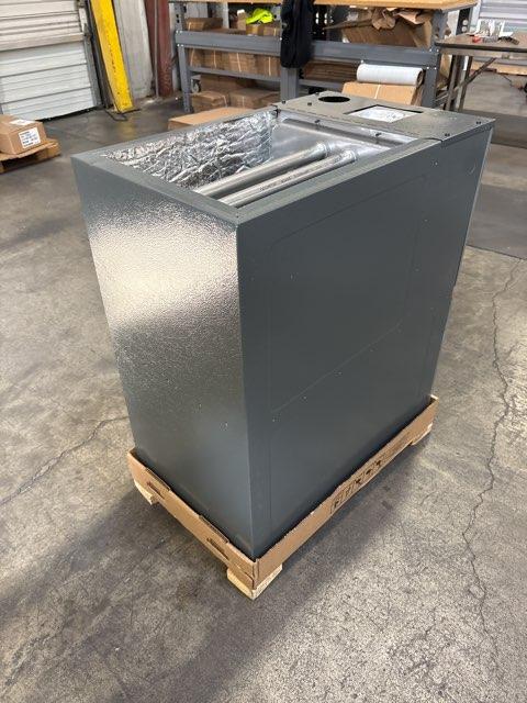 60,000 BTU Two-Stage Up/Horz ECM Variable Speed Comm Compatible Gas Furnace 80% 115/60/1 CFM: 1200