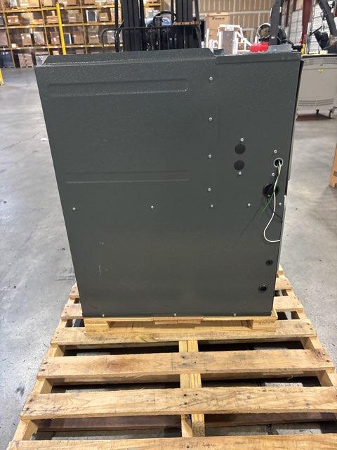 60,000 BTU Modulating Upflow/Horizontal ECM Var Spd Communicating Gas Furnace 97% 115/60/1 CFM: 1200