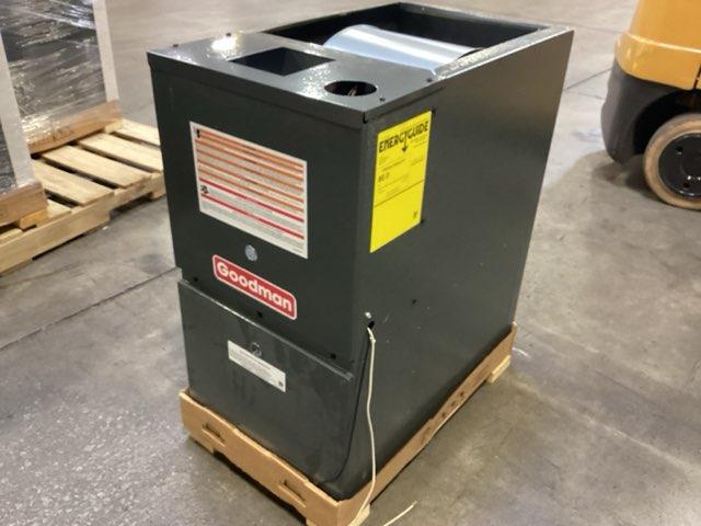80,000 BTU Low NOx 2-Stage Down/Horz ECM Var Spd Comm Compatible Gas Furnace 80% 115/60/1 CFM: 1200