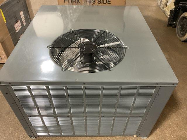 4 Ton Single-Stage Convertible Natural Gas/Electric Packaged Unit, 13.4 SEER2, 208-230/60/1, R410A