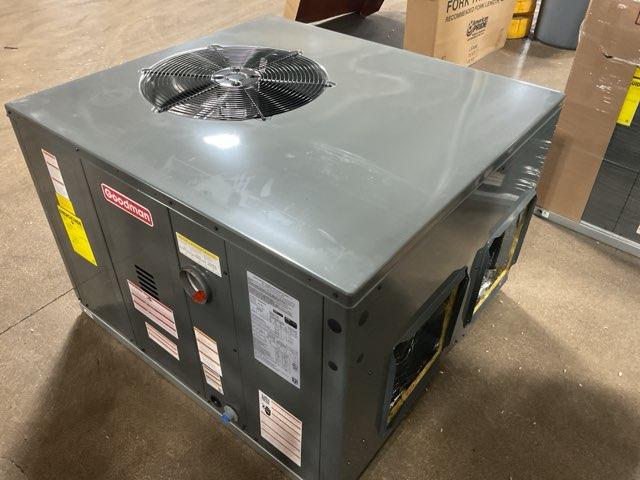4 Ton Single-Stage Convertible Natural Gas/Electric Packaged Unit, 13.4 SEER2, 208-230/60/1, R410A