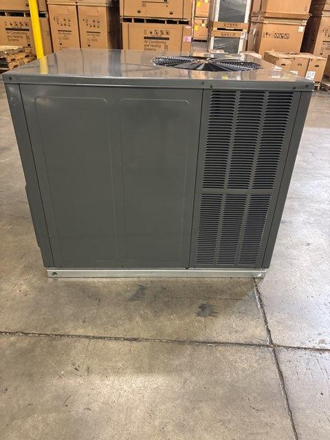 3.5 Ton Ultra Low NOx 1-Stg Convertible Natural G/E Packaged Unit, 13.4 SEER2, 208-230/60/1, R410A