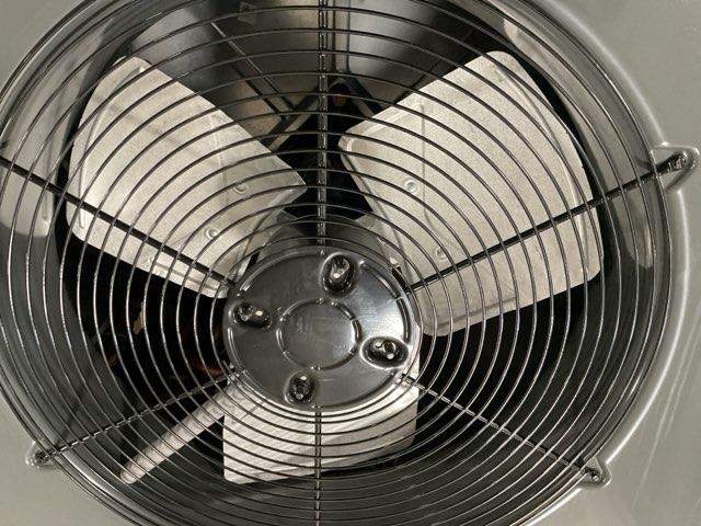 2.5 Ton Single-Stage Horizontal Packaged Heat Pump Unit, 13.4 SEER2, 208-230/60/1, R410A