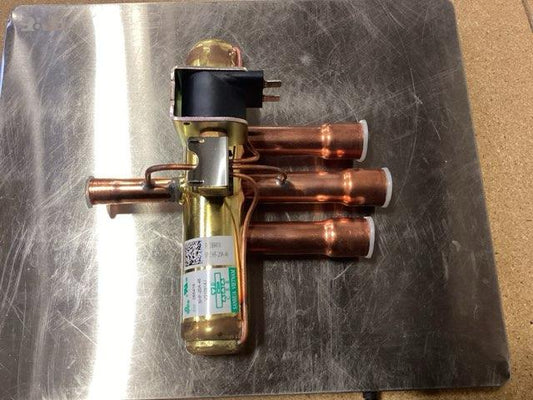 24 VAC, 4-Way Reversing Valve with Coil