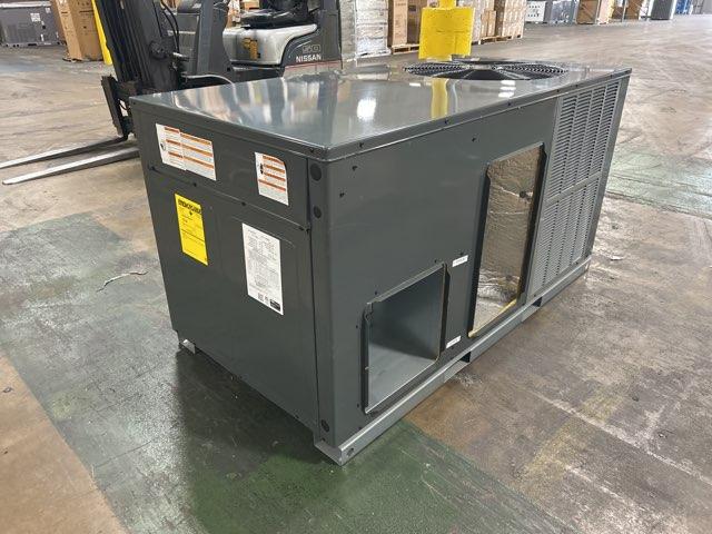 3.5 Ton Single-Stage Horizontal Packaged Air Conditioning Unit, 13.4 SEER2, 208-230/60/1, R410A