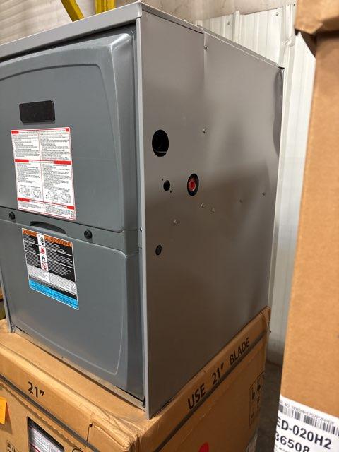 132,000 BTU Modulating Upflow/Horizontal ECM Variable Speed Gas Furnace 97% AFUE 120/60/1 CFM: 1994