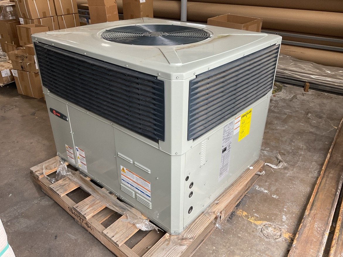 2 Ton Two-Stage Convertible Packaged Heat Pump Unit, 15.2 SEER2, 208-230/60/1, R410A