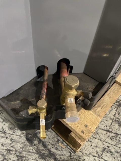 5 Ton Two-Stage Split-System Communicating Compatible Heat Pump 208-230/60/1 R410A 19 SEER