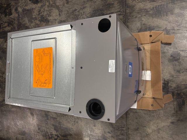 70,000 BTU Low NOx 1-Stg Multiposition ECM Var Spd Communicating Gas Furnace 95% 115/60/1 CFM: 1240