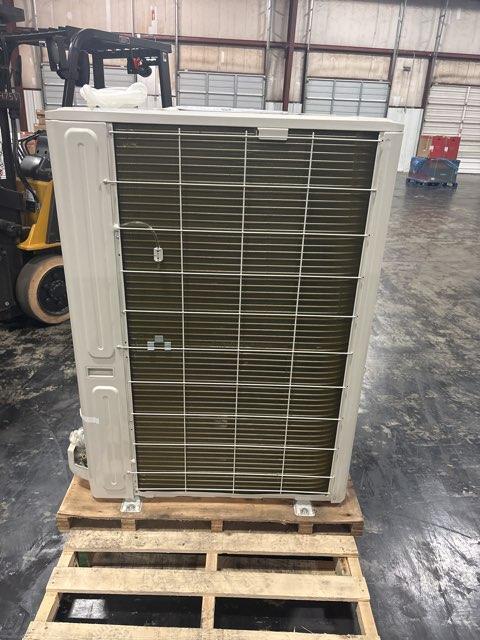 58,000 BTU Single-Zone Outdoor Inverter Heat Pump Mini Split Unit, 18 SEER 208-230/60/1 R-410A