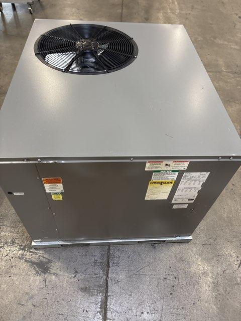 4 Ton Single-Stage Convertible Packaged Heat Pump Unit, 13.4 SEER2, 208-230/60/1, R410A