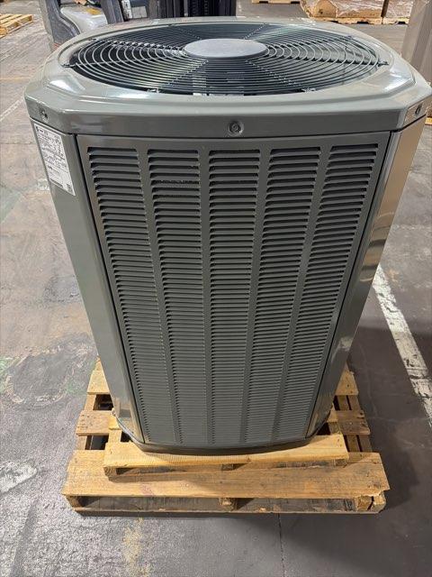 3 Ton Inverter Split-System Communicating Heat Pump 208-230/60/1 R410A 17 SEER