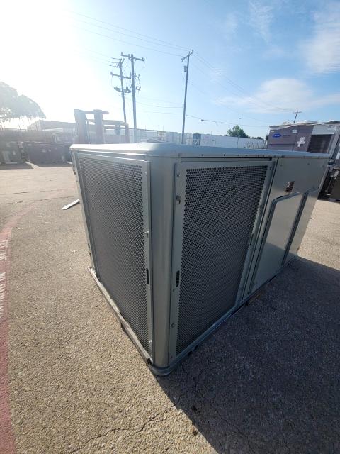 7.5 Ton Three-Stage Convertible Natural Gas/Electric Packaged Unit, 11 EER, 208-230/60/3, R410A
