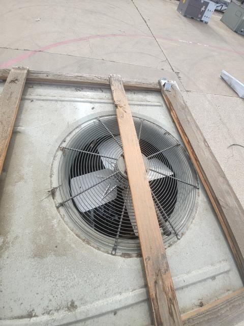 7.5 Ton Three-Stage Convertible Natural Gas/Electric Packaged Unit, 11 EER, 208-230/60/3, R410A