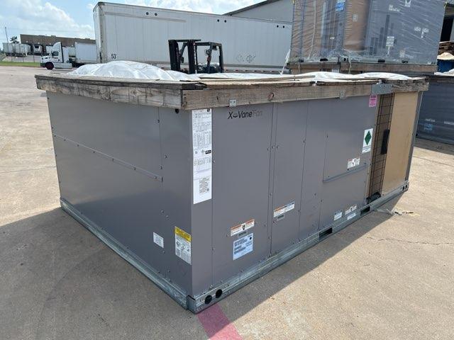 15 Ton Two-Stage Upflow Packaged Heat Pump Unit, 10.6 EER, 208-230/60/3, R410A