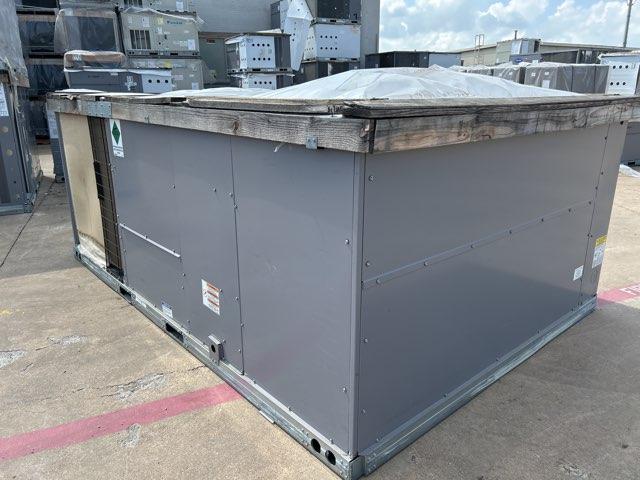 15 Ton Two-Stage Upflow Packaged Heat Pump Unit, 10.6 EER, 208-230/60/3, R410A