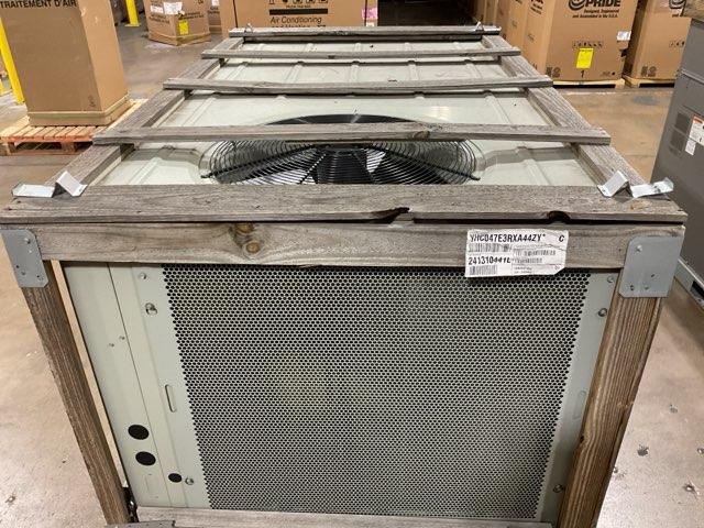 4 Ton Two-Stage Convertible Natural Gas/Electric Packaged Unit, 17.5 SEER, 208-230/60/3, R410A