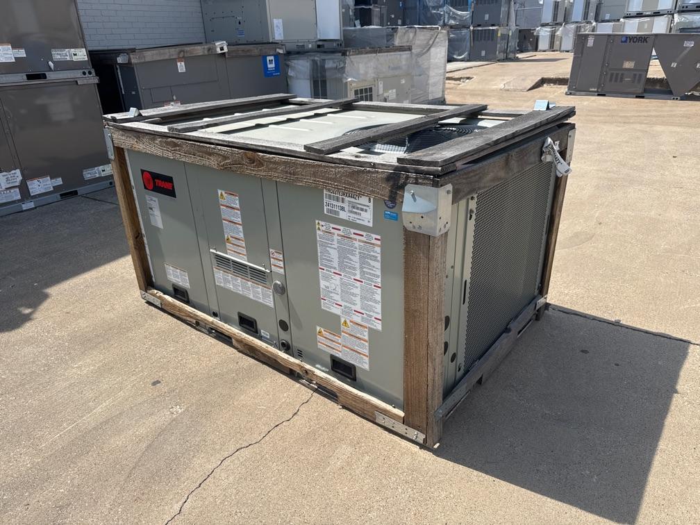 3 Ton Two-Stage Convertible Natural Gas/Electric Packaged Unit, 17.5 SEER, 208-230/60/3, R410A