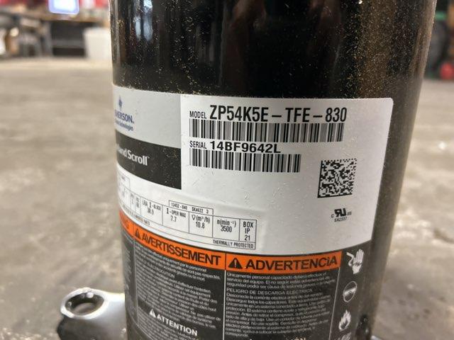 4.5 Ton Single-Stage AC Scroll Compressor 575/60/3 R410A