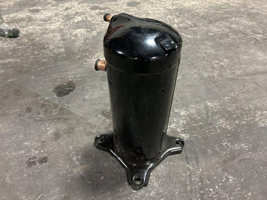 4.5 Ton Single-Stage AC Scroll Compressor 575/60/3 R410A