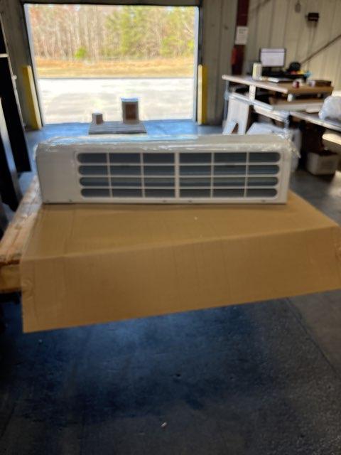 24,000 BTU Single-Zone Indoor Inverter Heat Pump Mini Split Unit, 18 SEER2 208-230/60/1 R-410A