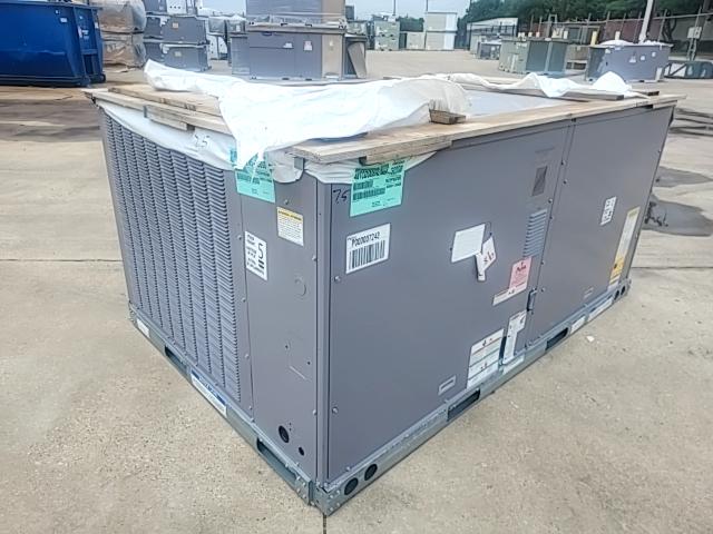 7.5 Ton Two-Stage Convertible Natural Gas/Electric Packaged Unit, 11 EER, 208-230/60/3, R410A