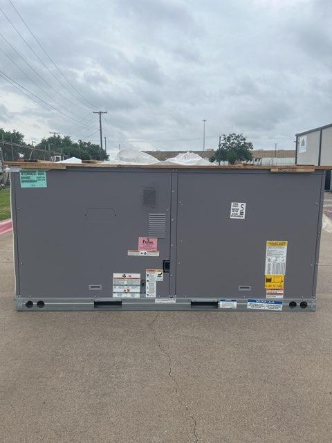 7.5 Ton Two-Stage Convertible Natural Gas/Electric Packaged Unit, 11 EER, 208-230/60/3, R410A