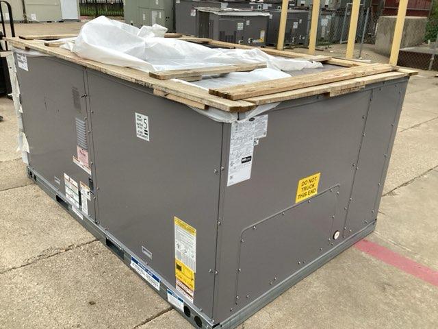 7.5 Ton Two-Stage Convertible Natural Gas/Electric Packaged Unit, 11.2 EER, 208-230/60/3, R410A